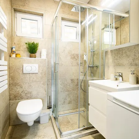 Foevenyes Hideaway Апартаменты *
