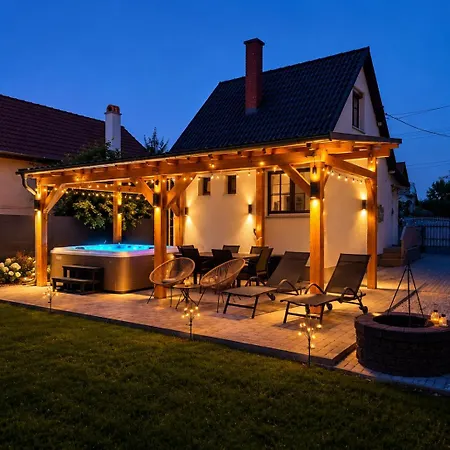 Fövenyes Hideaway Apartman